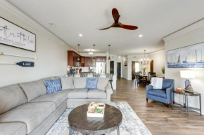 Lakefront Condo with Pool Access in Osage Beach!